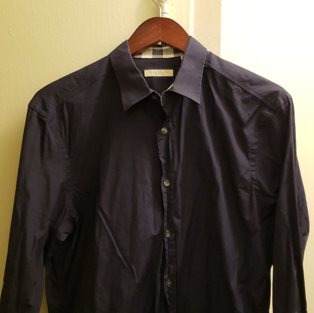 Botton down shirt